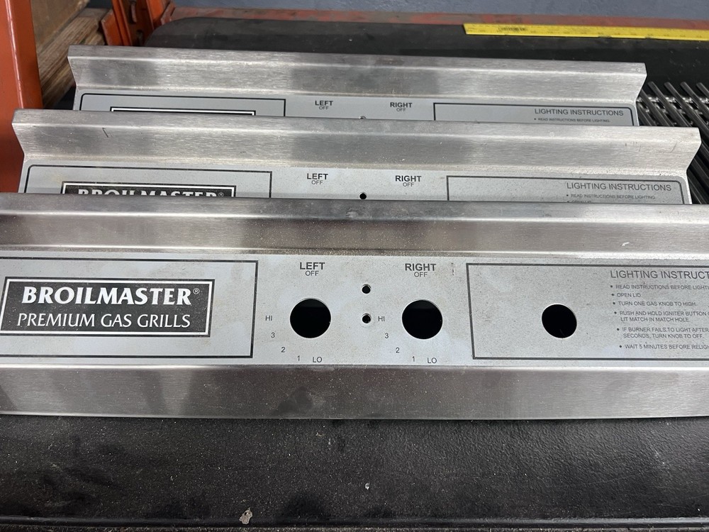 Broilmaster P3 Series Stainless Control Panel w/Label Electronic Igniter B100751