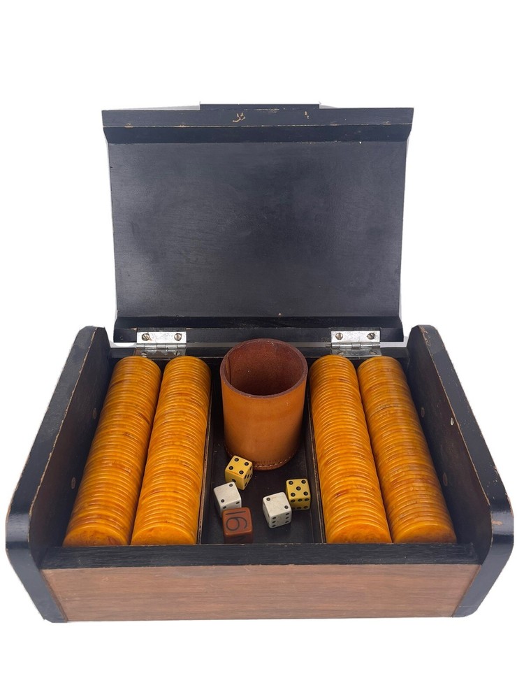 Antique Bakelite Poker Chip Set and Backgammon Dice AA-100
