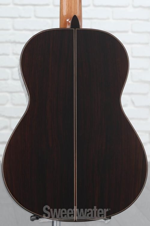 Alhambra 9 P Classical Guitar - Natural