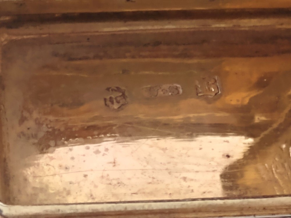 Fine Quality Georgian Solid Silver Vinaigrette - Birm. 1825.