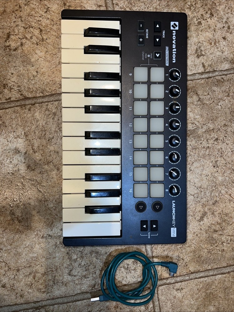 Launchkey 25 A398291101223