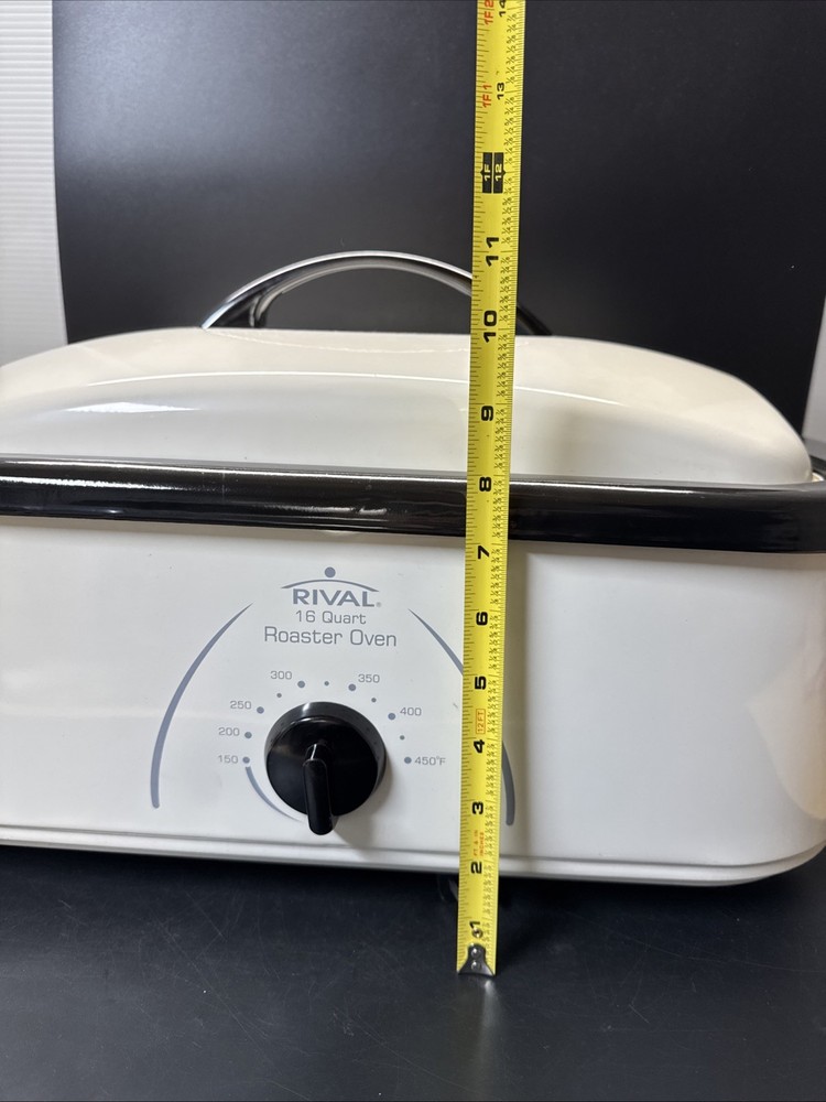 Rival 16 Quart Roaster Oven With Lid White