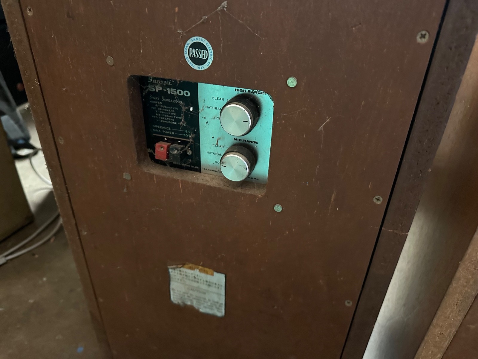 Sansui Vintage Speakers Set Of Two Light Brown Wooden Frames