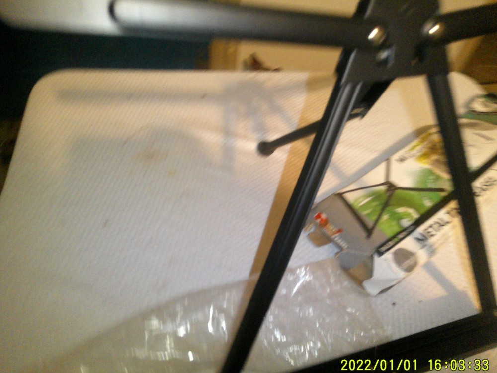 DALER ROWNEY METAL TABLE EASEL