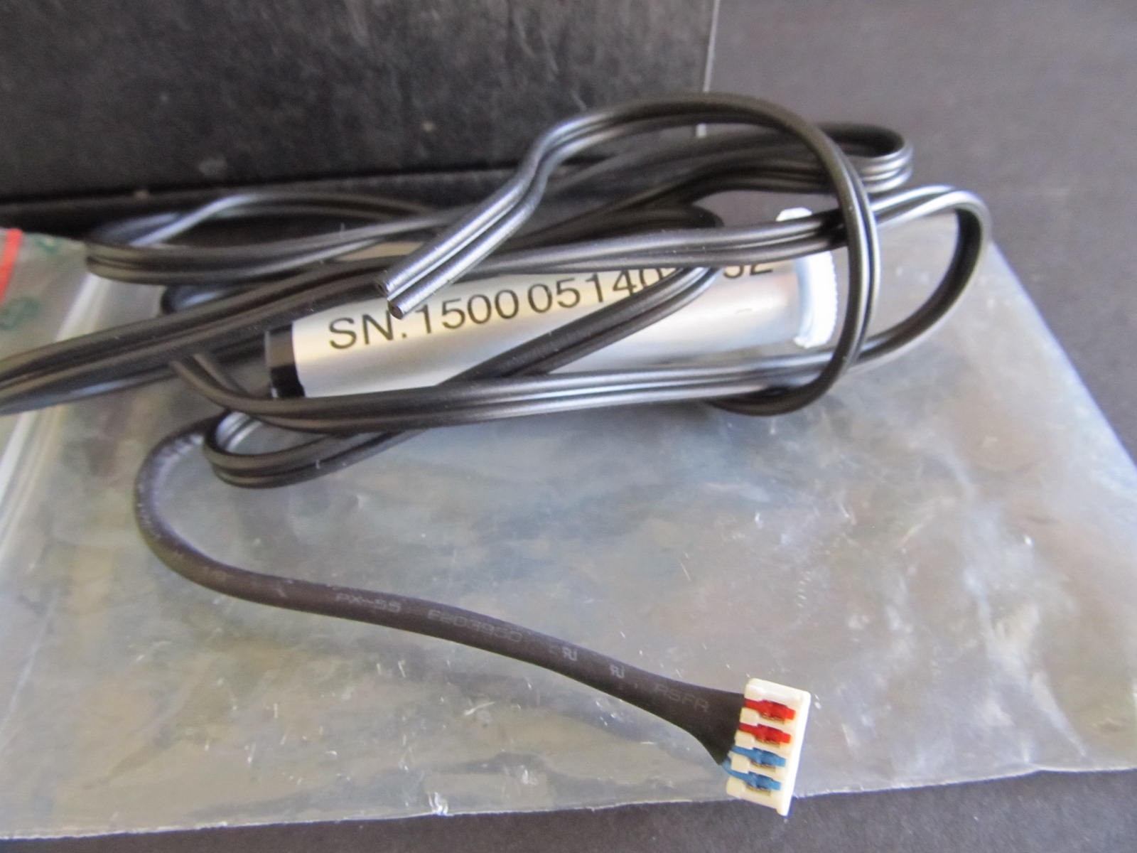 Tout Terrain The Plug III - Stem-Mount USB Charger for Dynamo Hub