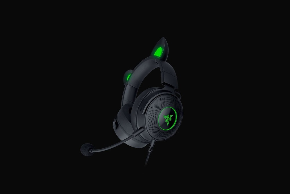 Razer Kraken Kitty V2 Pro Wired RGB Headset: Interchangeable Ears (Kitty, Bear,
