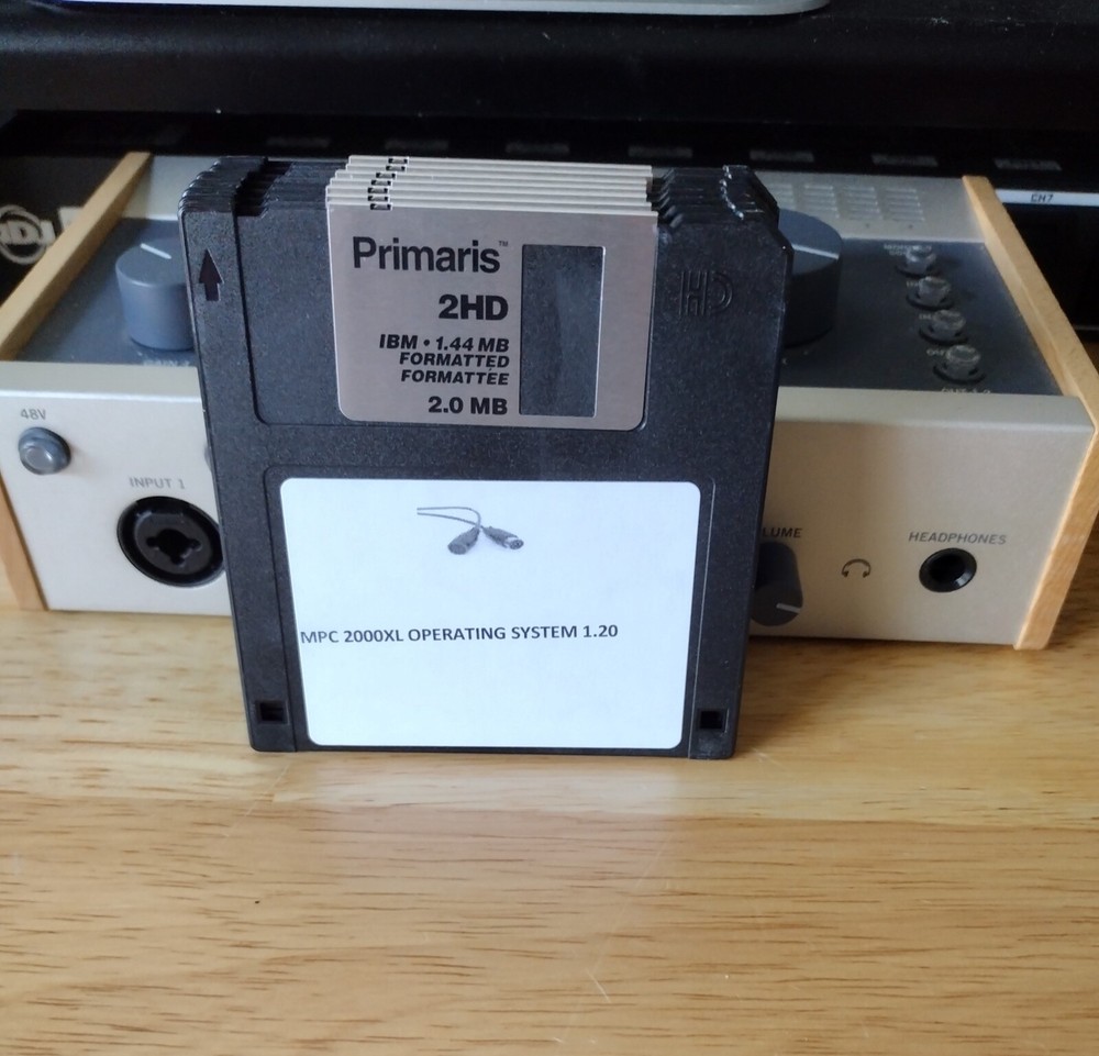 AKAI MPC 2000XL  OPERATING SYSTEM  1.20 FLOPPY DISK (Latest Version)