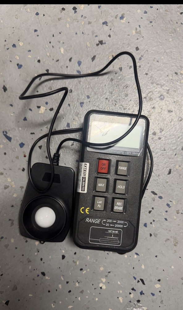 Extech 401036 Datalogging Light Meter Lux FC w/ Sensor Probe Untested