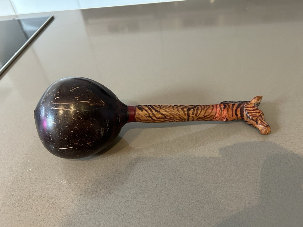 Wooden Giraffe Shaped Handle Shaker Maraca