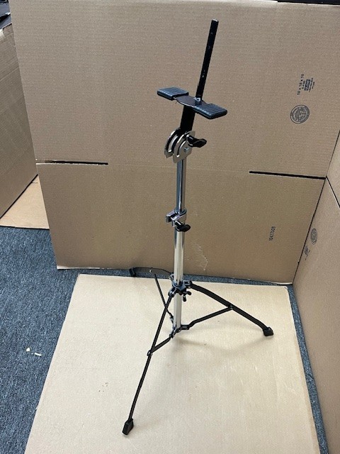 Pearl Lightweight single Braced PB-700 Bongo Stand