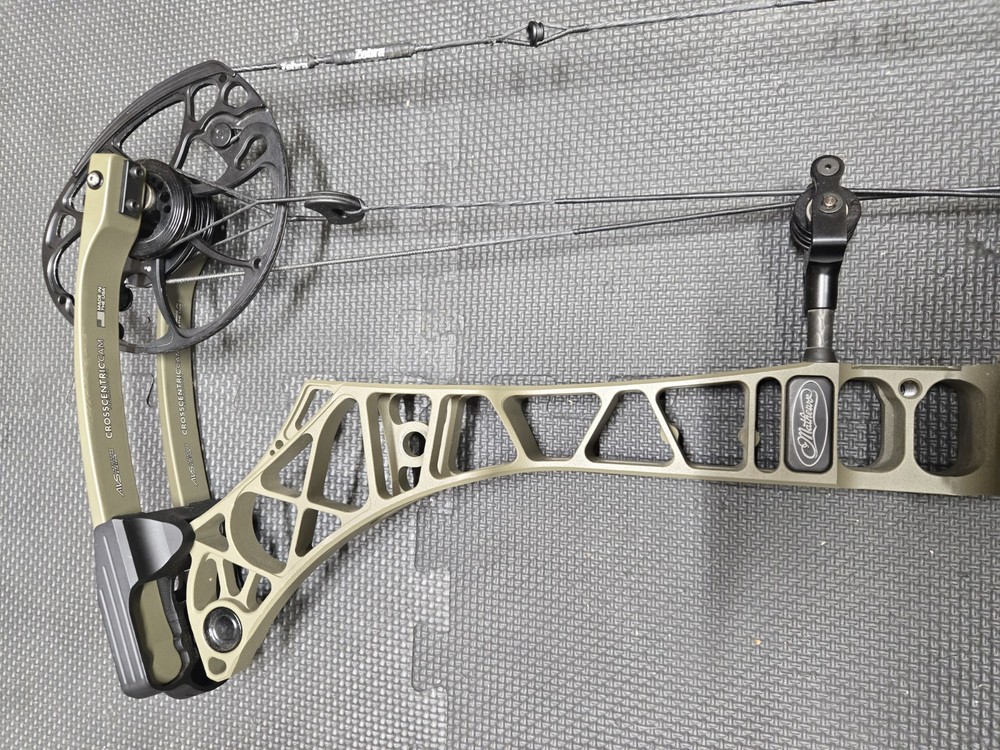 Mathews VXR 28