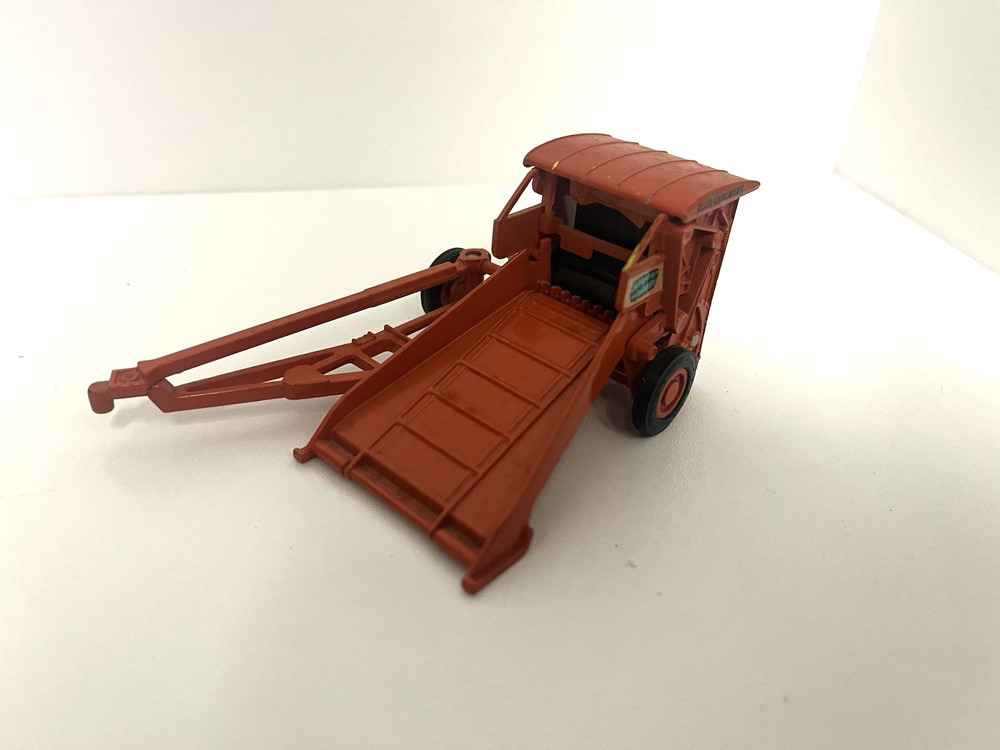 ERTL 1/43 ALLIS CHALMERS ROTO-BALER
