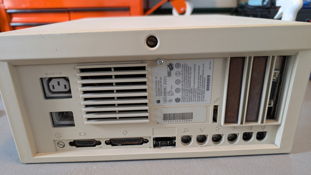 Apple Macintosh Performa 600 - Frankenstein edition - Tested working