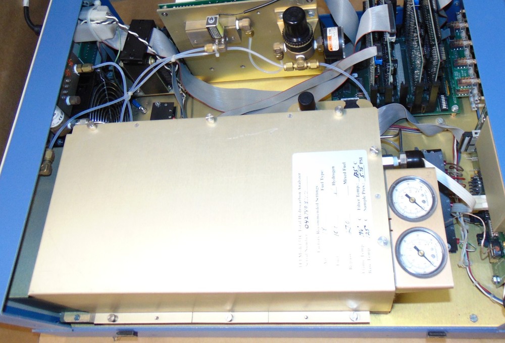 Thermo Scientific Model 51C-LT Total Hydrocarbon Analyzer