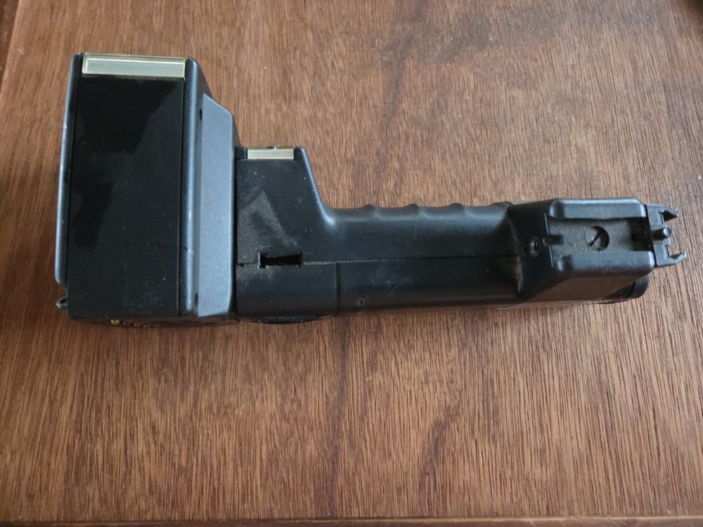 Mecablitz Model METZ 45 CL-4 Digital Flash Attachment Read Description