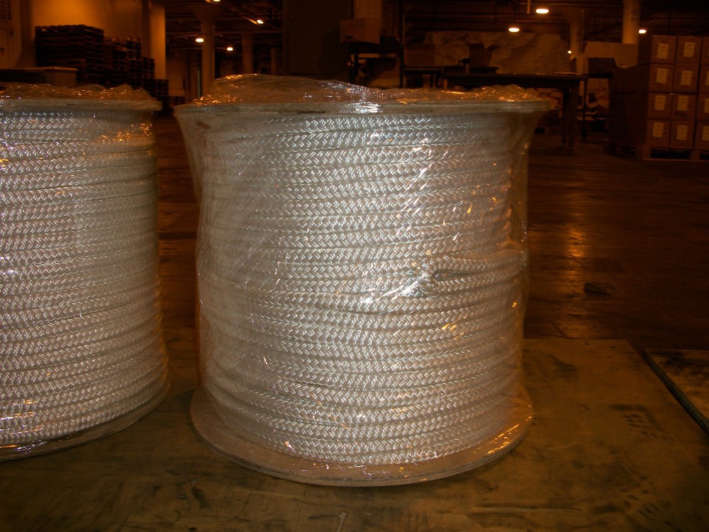 1/4" x 600' Double Braid Polyester cable pulling rope w/ 6" eyes on each end