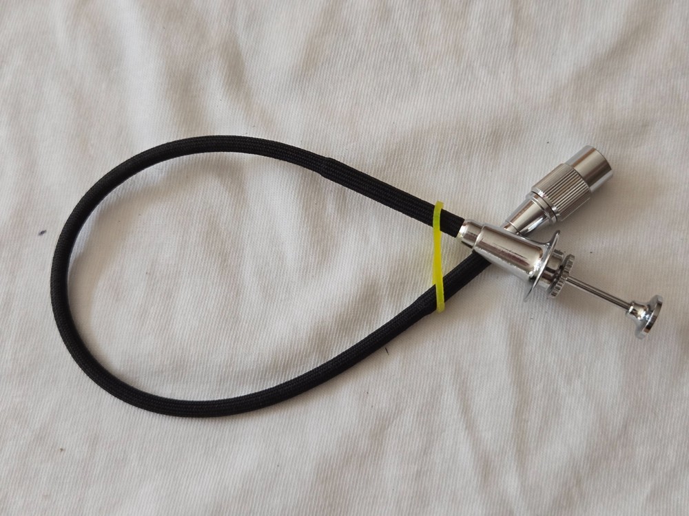 Original NIKON AR-2 Shutter Cable Release in Excellent Condition