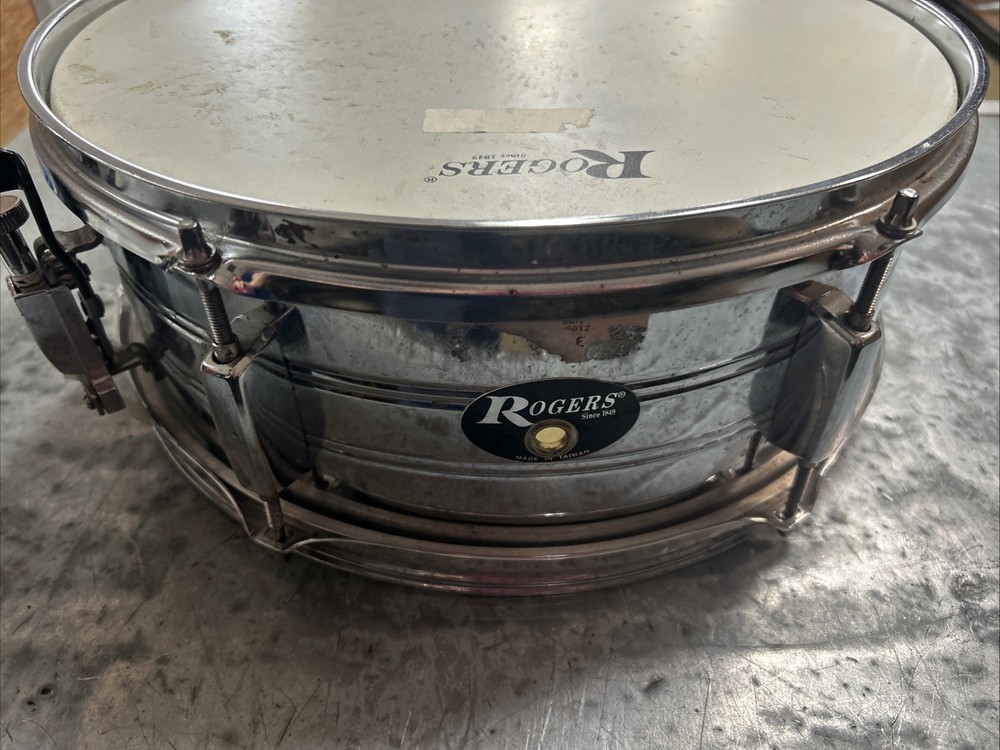 Rogers Snare Drum 6.5 x 14 Please Read