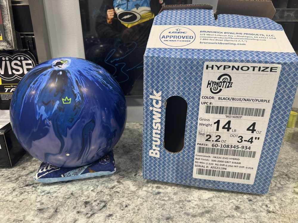 Brunswick Hypnotize Bowling Ball 14lb NIB
