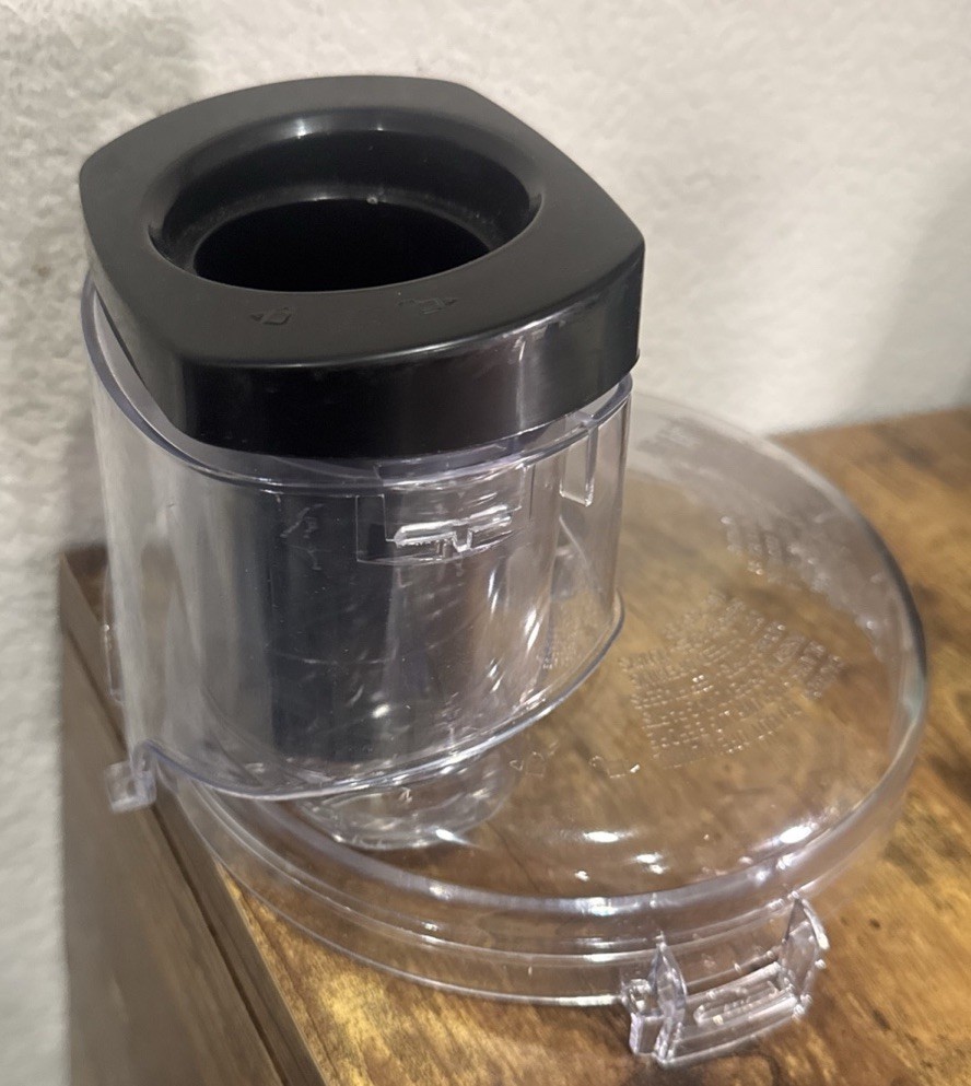 Black & Decker FP2500 Food Processor Replacement Lid Top Cover CHUTE & PUSHER