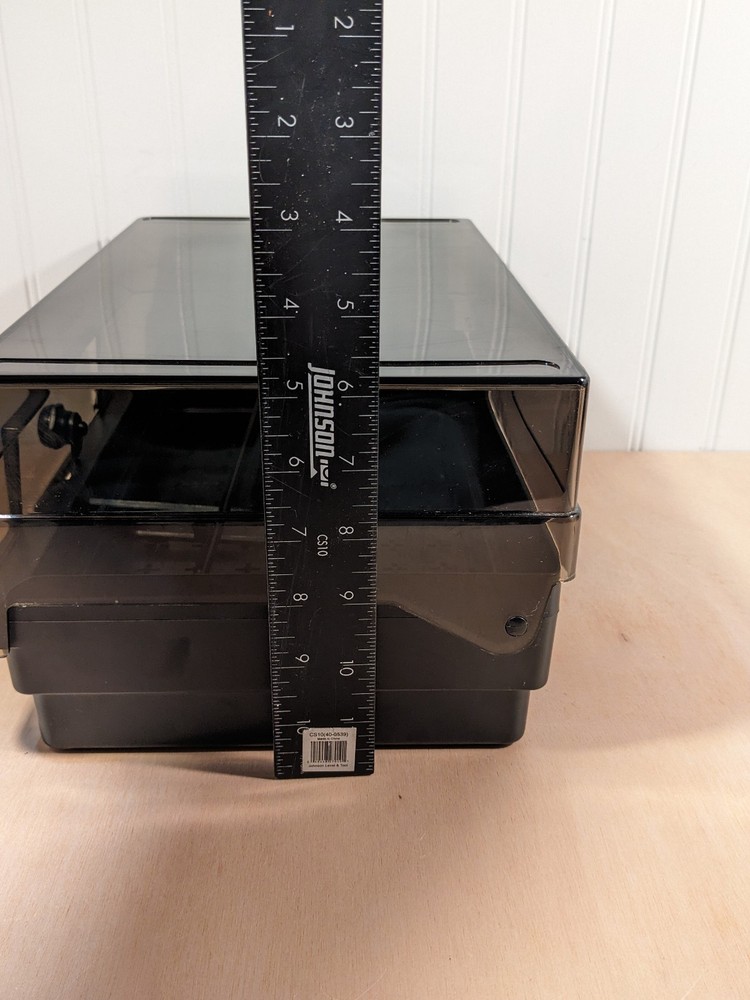 Flip 'N' File Storage Container for Computer Floppy Disksettes Locks W/ Key