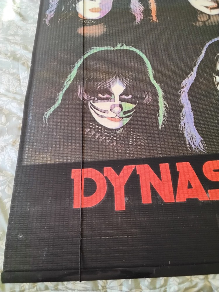 1997 KISS CATALOG DYNASTY WINDOW BLIND CURTAIN 64x34 GENE, PAUL, ACE, PETER