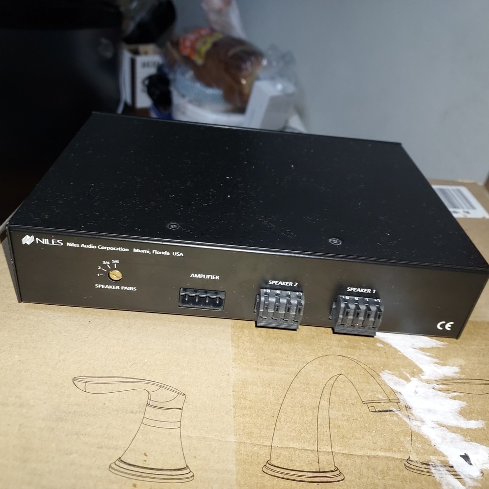 Niles Ssvc-2 Stereo Speaker Selector