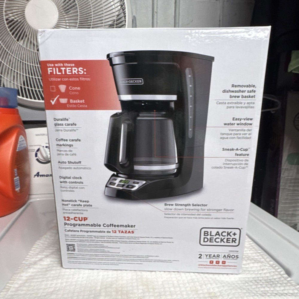 BLACK+DECKER 12-Cup Programmable Coffeemaker Black Vortex Technology