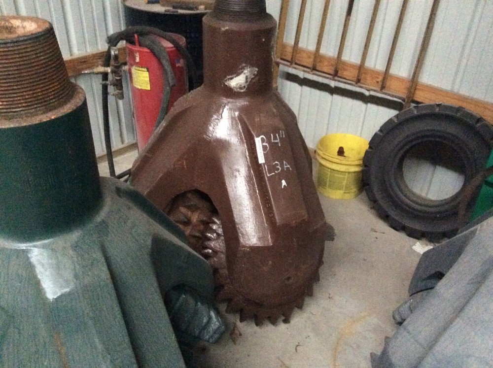 34” tricone tooth bit