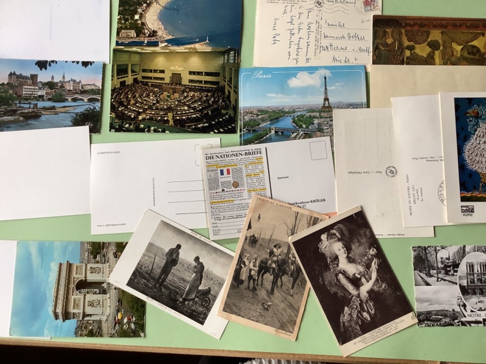 France postcards 20 items Ref A1884