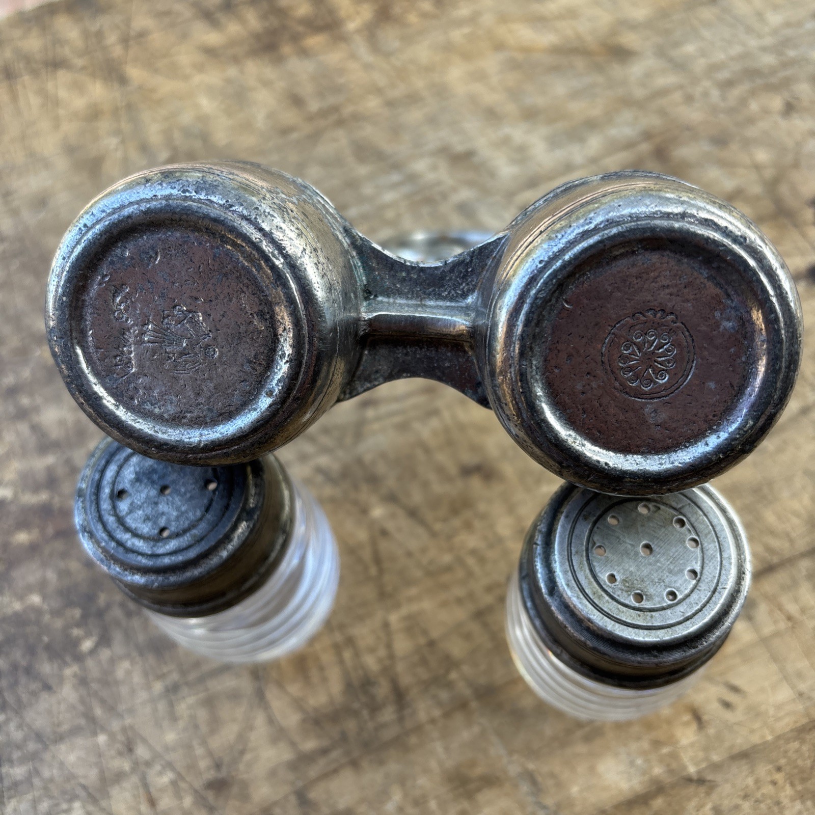 Antique Arte Italica Tavola SM Salt and Pepper with caddy Glass & 95% Pewter