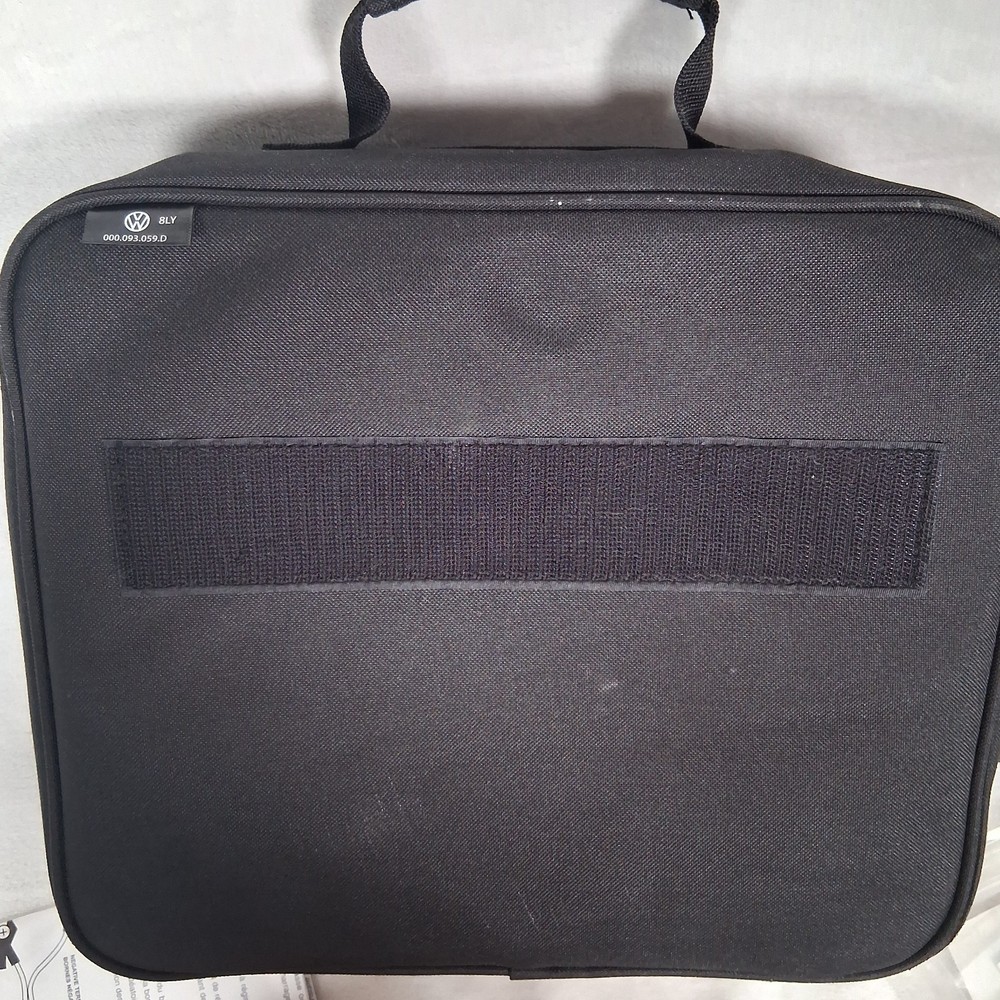 Volkswagen Roadside Assistance Kit With Jumper Cables 000.093.059D