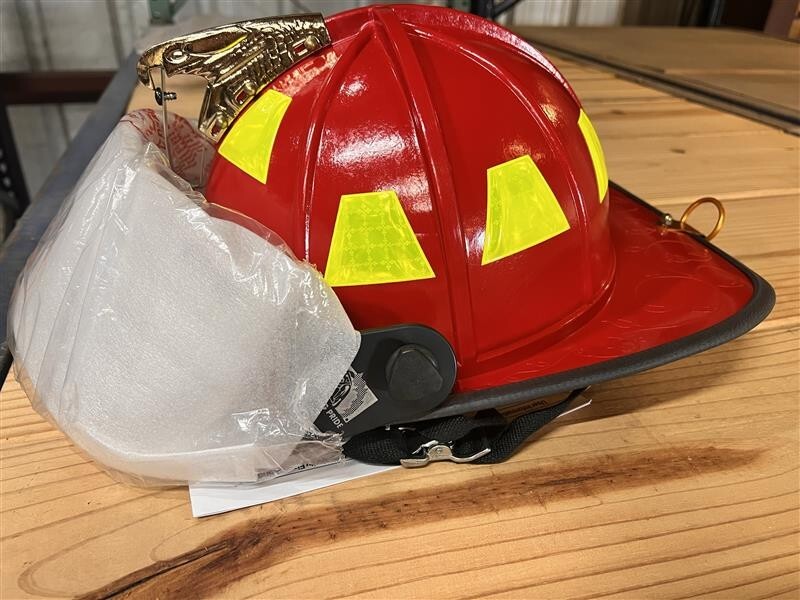 Ben Low Rider 4" Faceshield - RED (2022)
