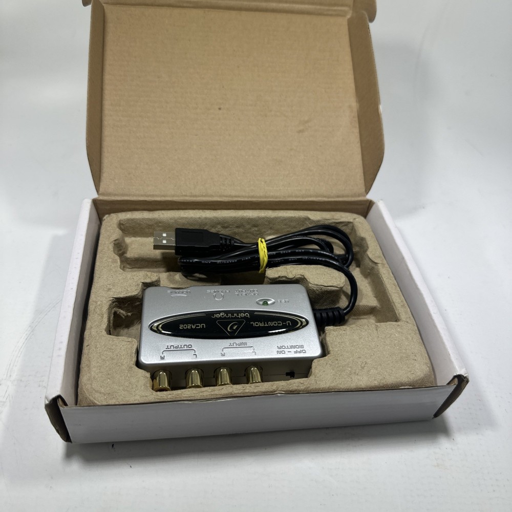 Behringer UCA202 Digital Recording Interface