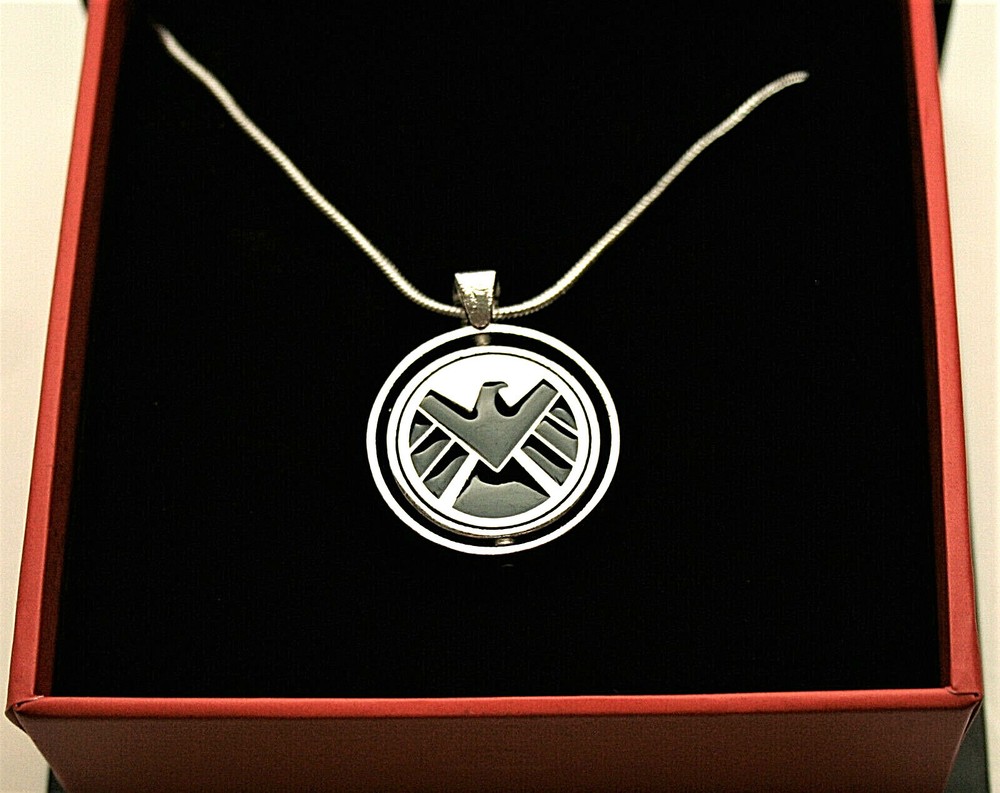 Marvel Comics Agents Shield vs Axis Hydra Logo Dual Pendant New NOS Box