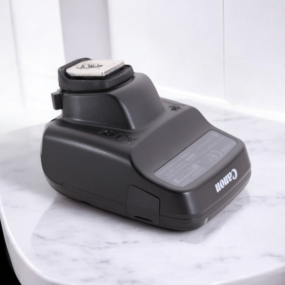 Canon Speedlite Transmitter ST-E3-RT Japan