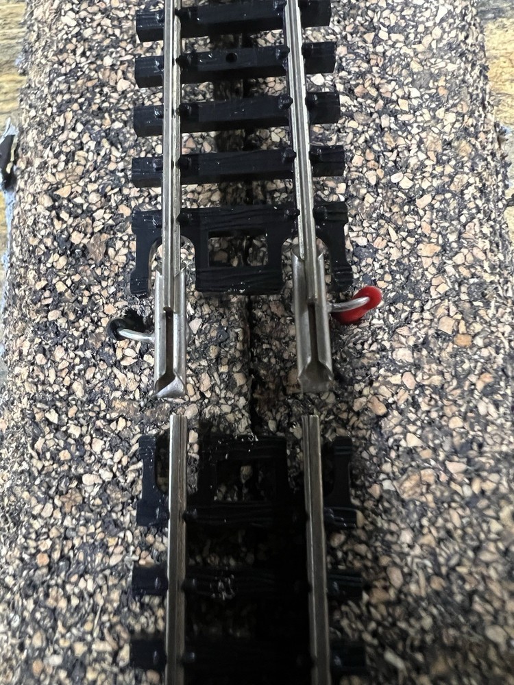 Terminal Rail Joiners N Scale Code 80 Nickel Silver With 10”Leads (10pair) 22awg