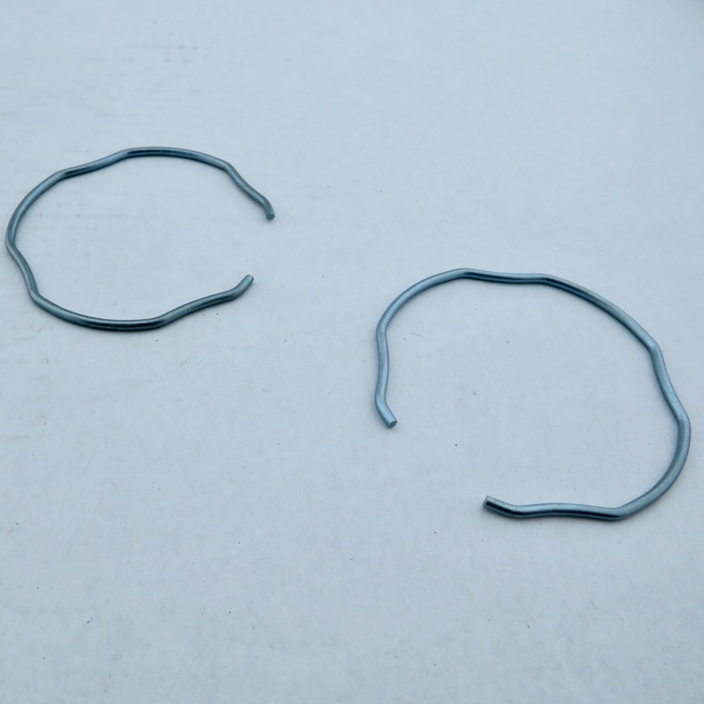 GS500 Replacement  Fork Seal Retaining Clip