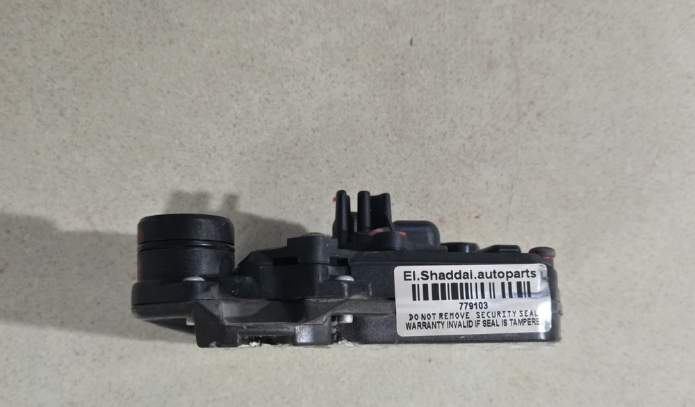 560SEL Ignition Control Module 0227400695 / 010 545 67 32 Used *Note*