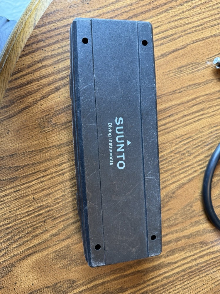 Suunto/Seaquest Dive Console SM26 press, compass, Solutions computer hard case