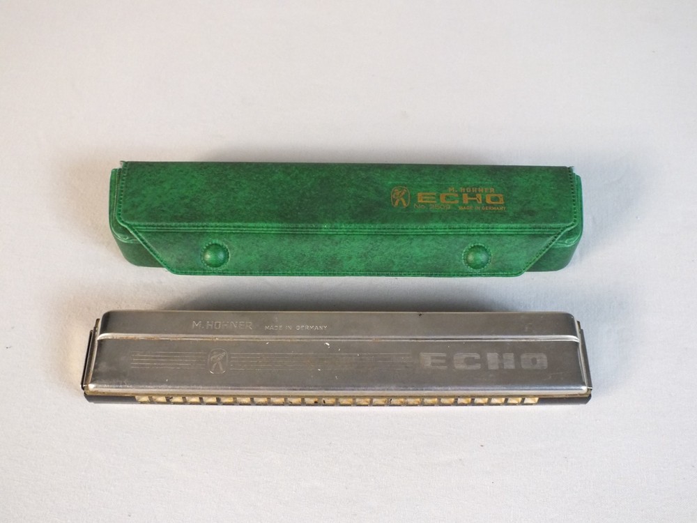 Vintage M Hohner Germany Echo No.2509 Harmonica Key  " G " With Case