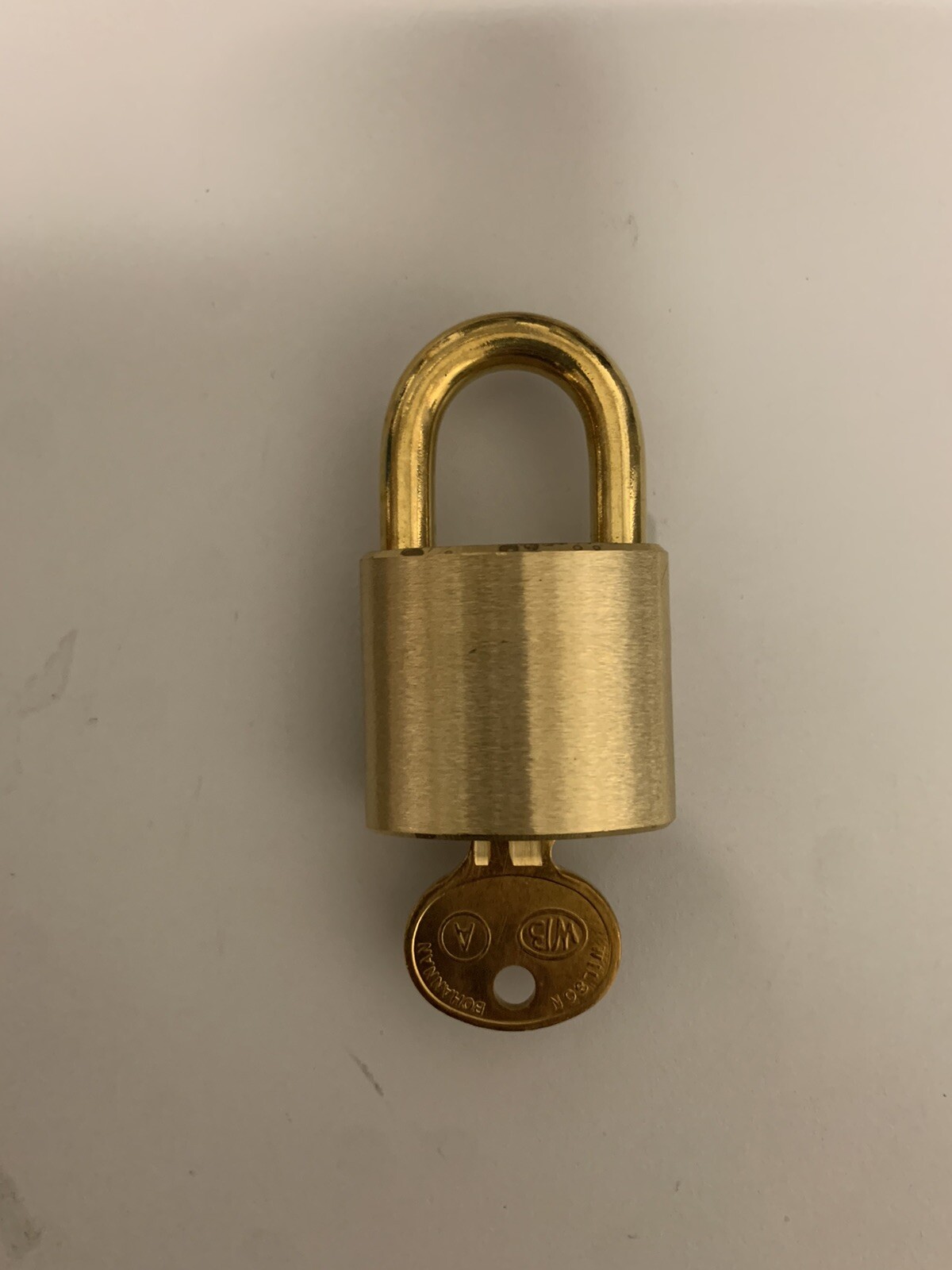 New  Wilson Bohannan WB Padlock Brass Lock Heavy Duty w/ 2 KEYS