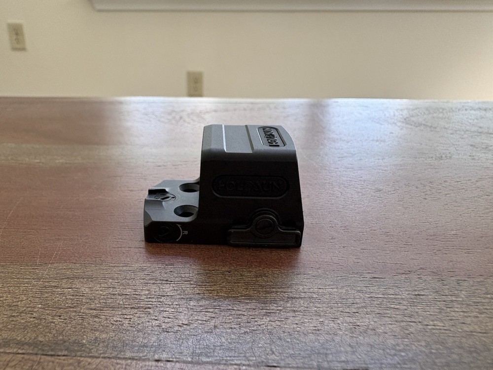 HOLOSUN EPS-CARRY-RD2 Red Dot Sight 2 MOA Dot