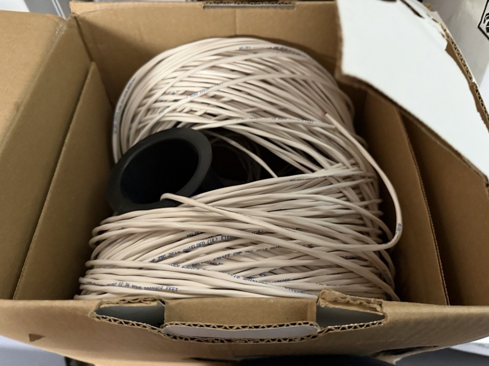 Belden 6300FE 877 Shielded 18AWG CMP Plenum Cable – ~600ft Open Box