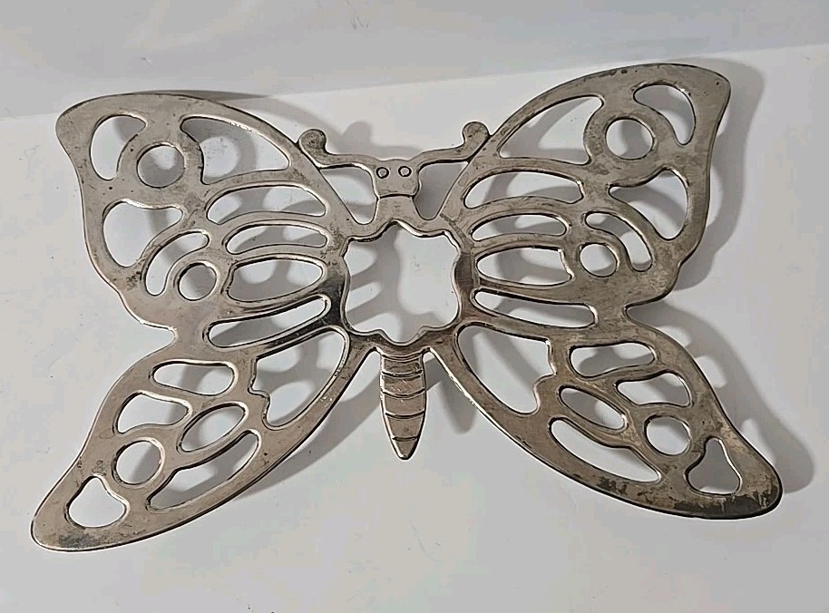 Beautiful Unique Large Leonard Silverplate Metal Butterfly Trivet Kitchen Wall