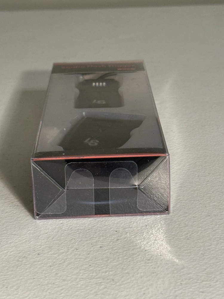 LS Studio Flash Trigger FT4