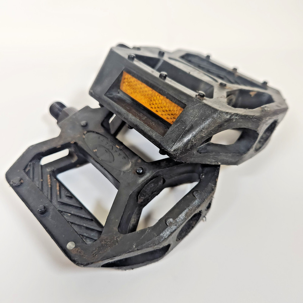 Gravity Games FS360 1/2" platform pedal set