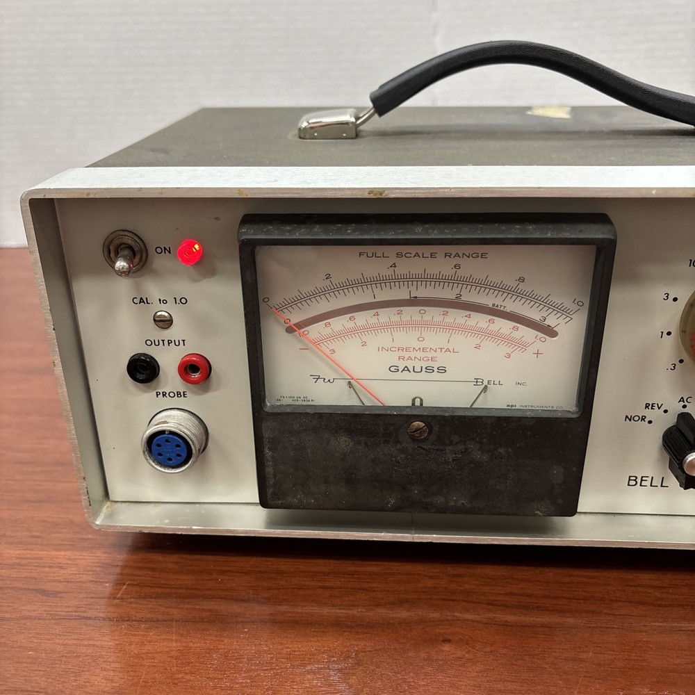 BELL 640 Incremental Gaussmeter