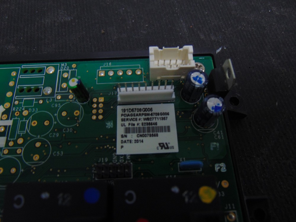 GE Range PB920DT1BB Control Board 191D5708G006