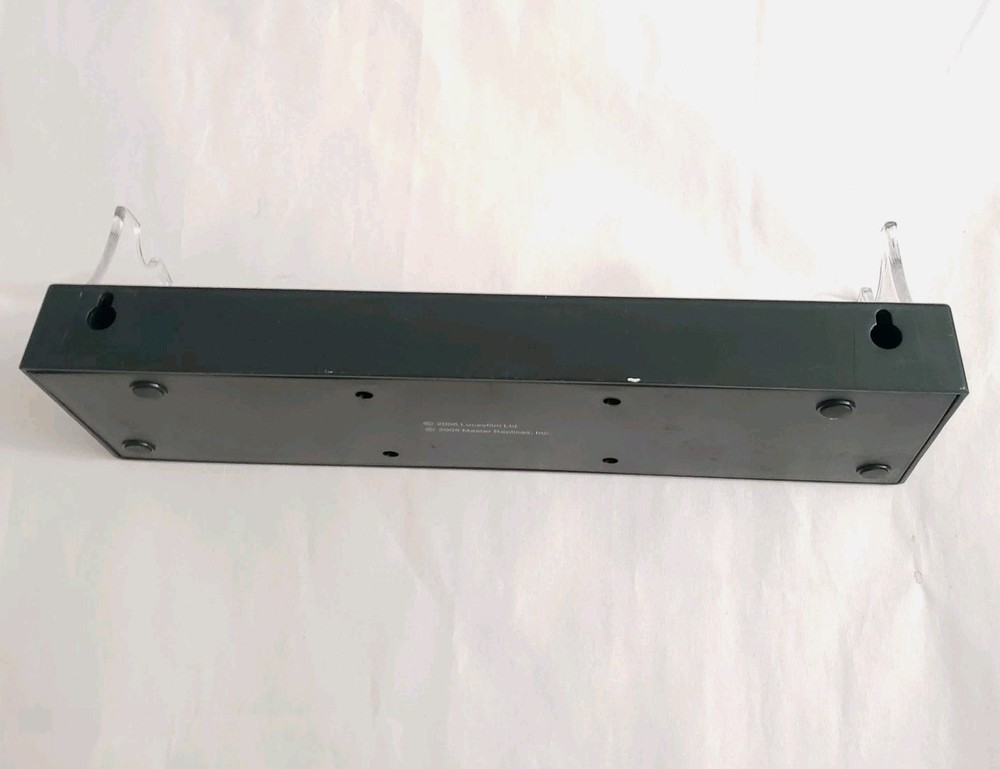 Master Replicas Star Wars Lightsaber Display Stand